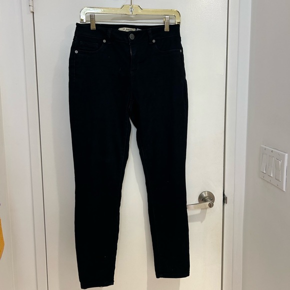 Black D.Jeans - Picture 1 of 2